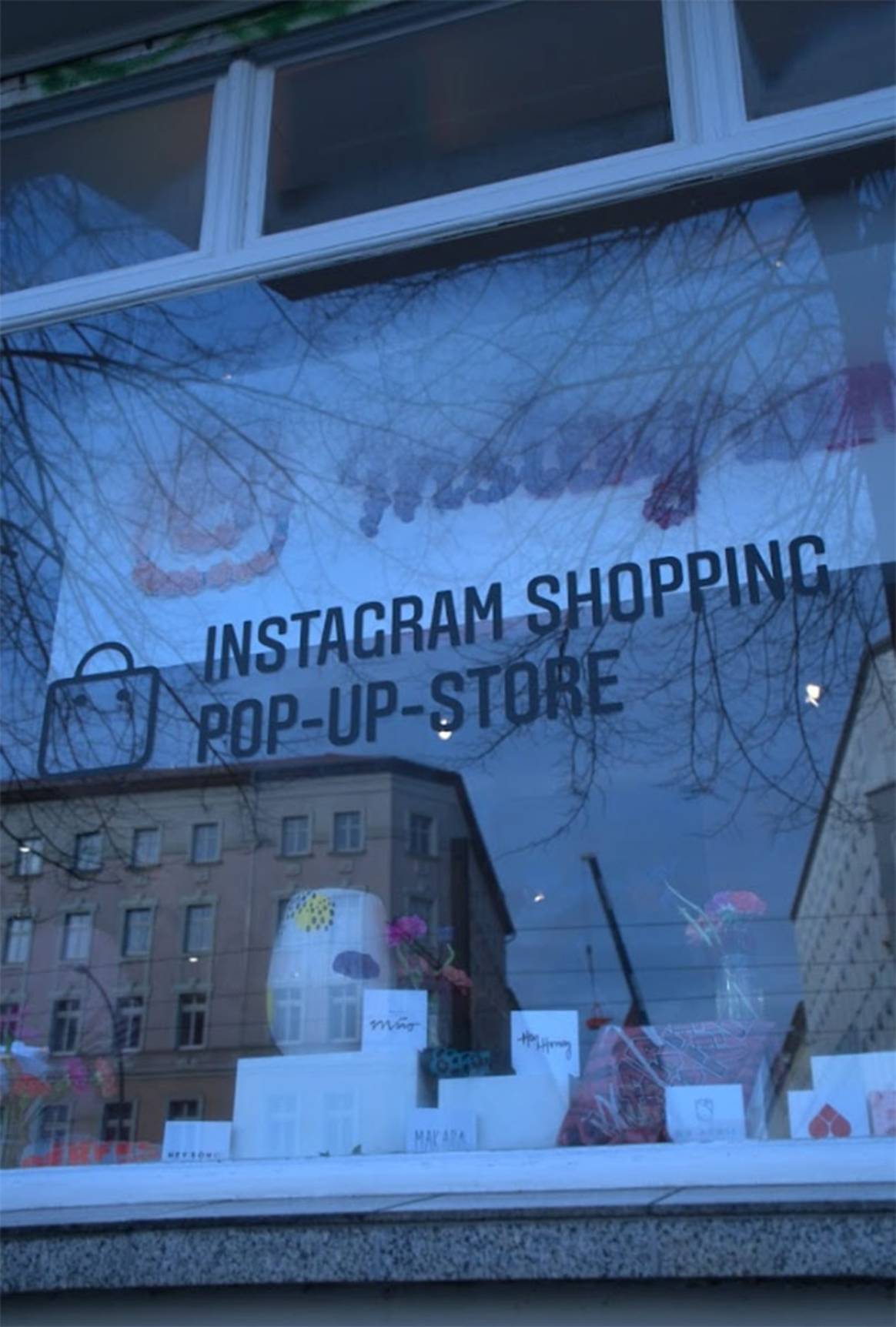 In Bildern: Instagram verknüpft Online und Offline-Shopping im Berliner Pop-Up 