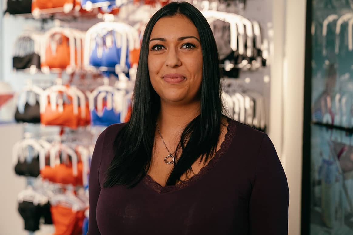Interview: Manuela Yildiz über ihren Job als Store Manager bei CALZEDONIA