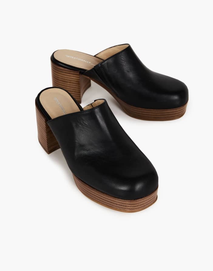 Intentionally Blank Facts Clogs | Madewell