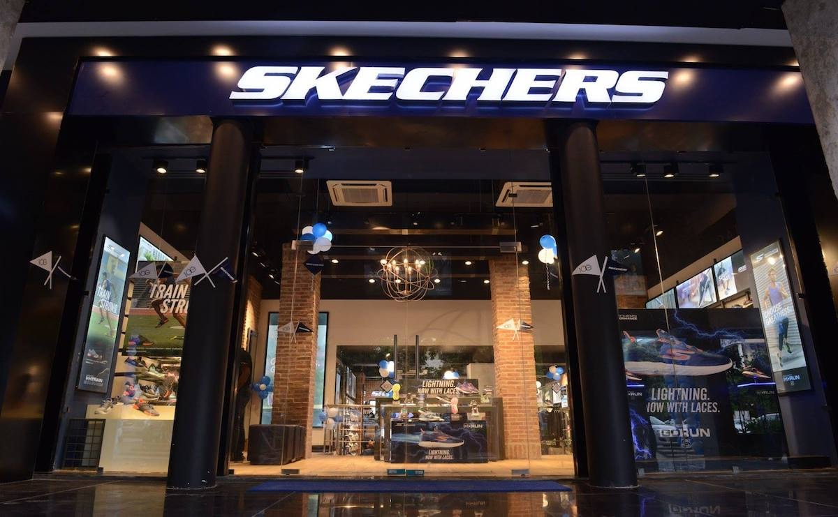 skechers fairview park mall