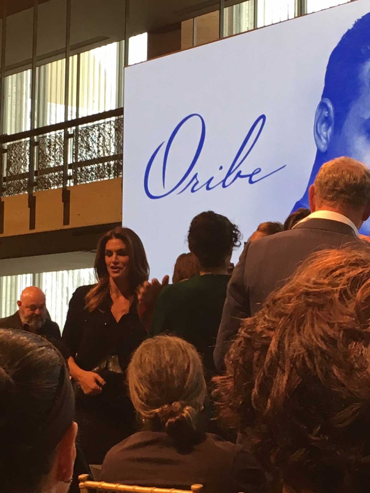 Supermodels descend on Lincoln Center to honor beloved friend