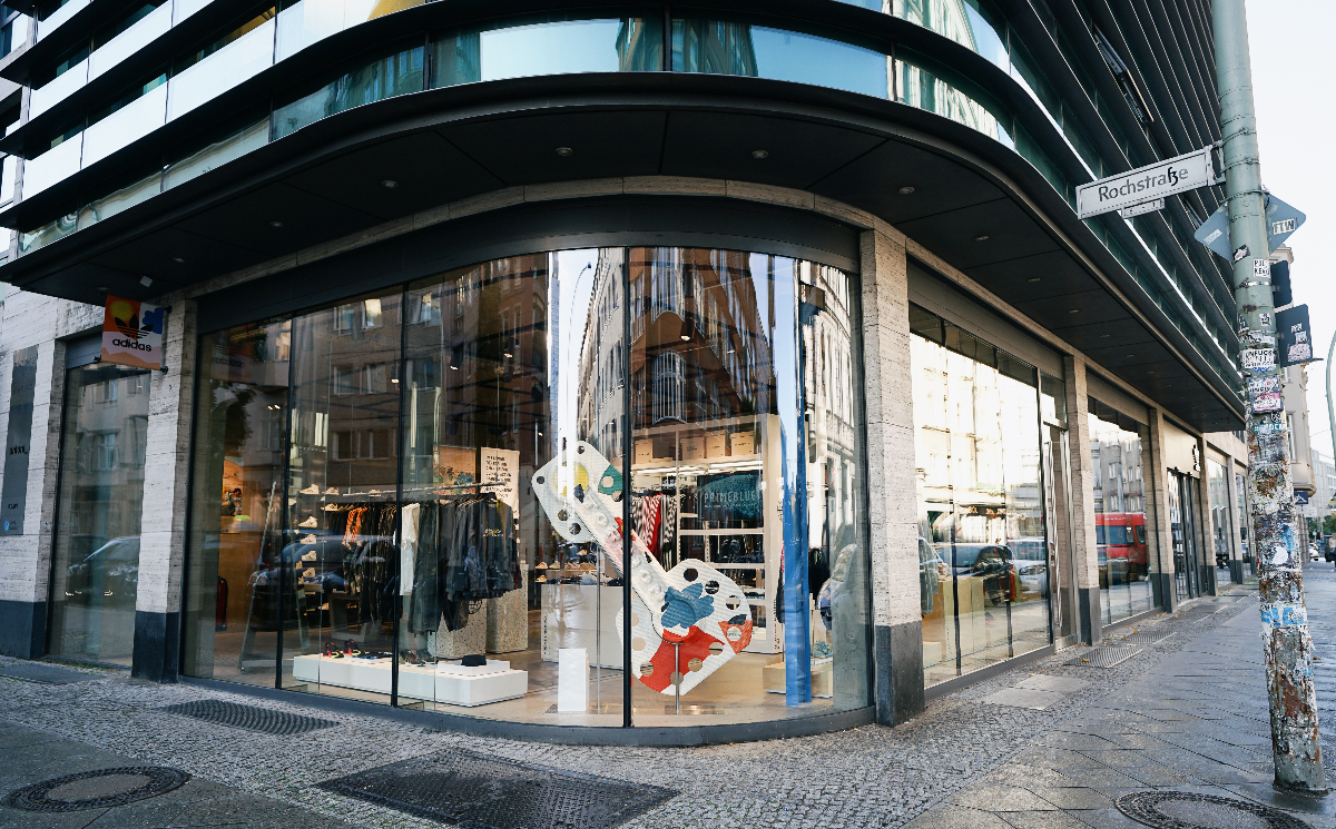 adidas flagship store berlin