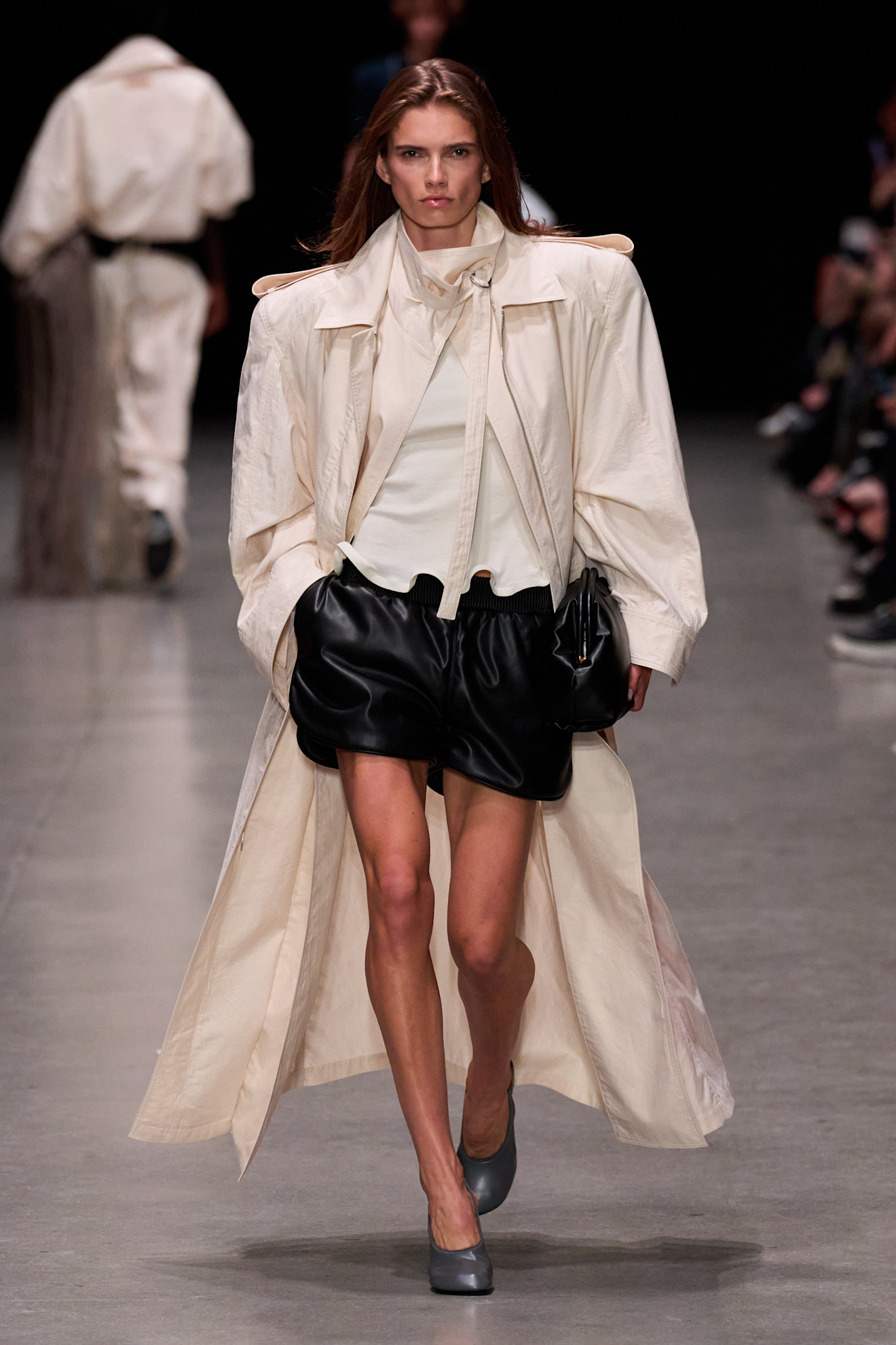 Stella Mccartney SS26 - Worldwide Fashion Design Lookbook