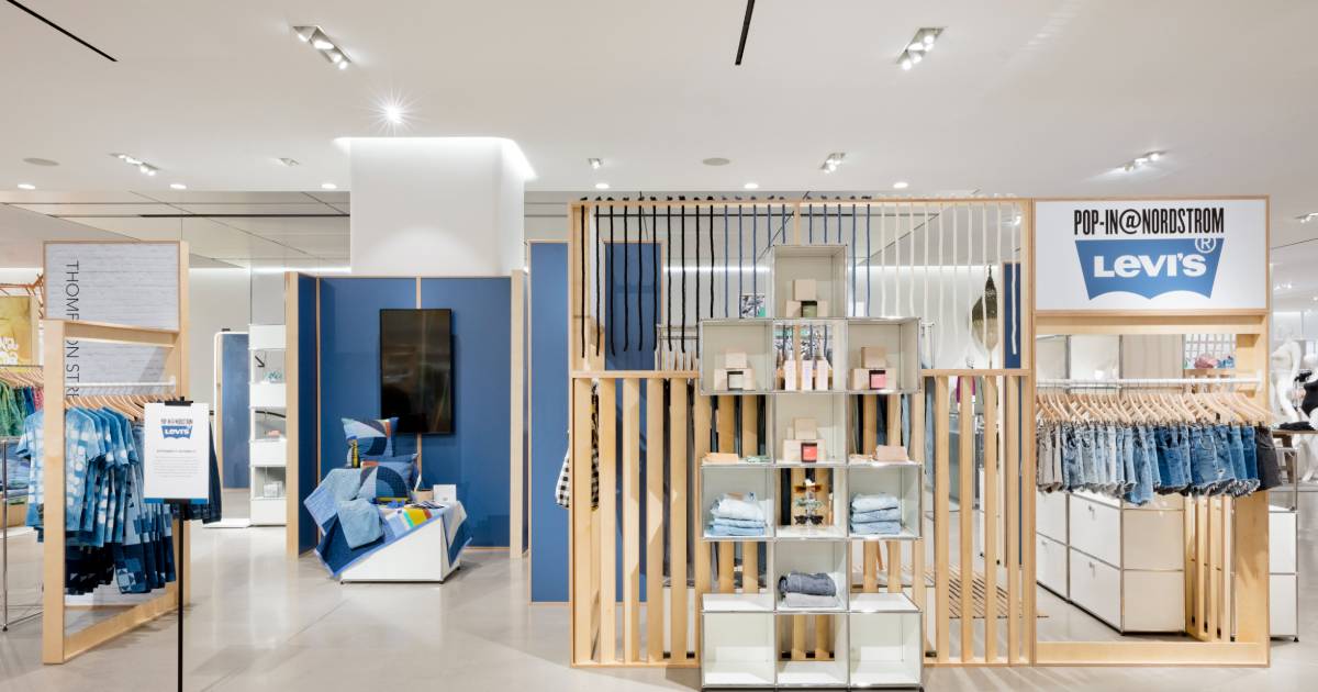 does nordstrom sell levis