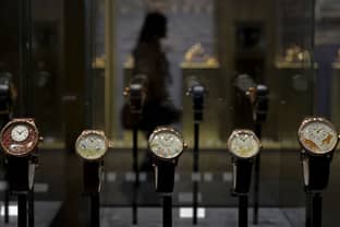 Turbulent time for Swiss watchmakers in China