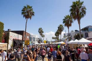 Abbot Kinney Festival hosts 31st annual event with local fashion vendors
