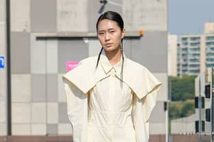 Video: Kumann Yoo Hye Jin SS22 collection