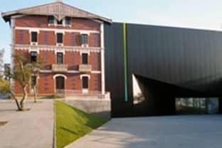 Museo Balenciaga opens