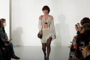 Video: Ester Manas at Paris Fashion Week