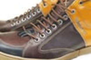 Van Bommel maakt schoenen met Timberland
