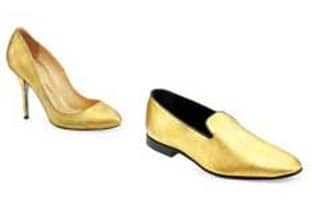 Золотая обувь