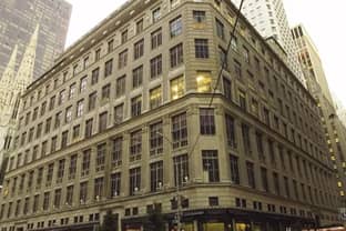 Saks Fifth Avenue stores and e-commerce to become separate companies