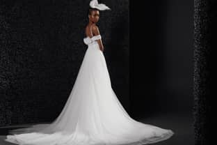 In Pictures: Vera Wang Bride's first collection