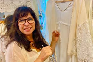 Carola Cornejo: De abogada a diseñadora de moda sostenible y justa