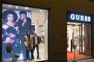Guess apre un nuovo flagship store a Bologna