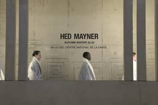Vídeo: Colección FW22 de Hed Mayner en la París Fashion Week Menswear