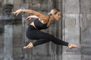 Decathlon lanza nueva marca para la danza (y su primera colección unisex)