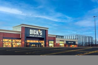 Dick’s Sporting Goods posts drop in Q1 sales