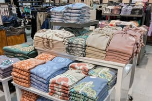 Tilly’s Q1 sales decline, expects the trend to continue in Q2