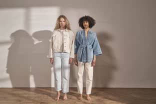 Mustang SS23 Womenswear Collection - Blue Is the Warmest Colour
