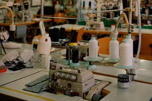 Le Slip Français installe une usine textile éphémère à Paris