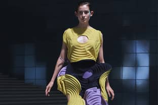 Video: Terugblikken op een iconische show van Issey Miyake