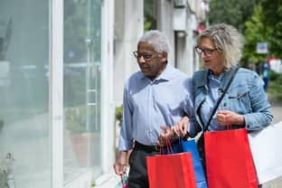 Rapport ABN Amro: Vergrijzing drukt retailomzet, maar winkeliers kunnen erop inspelen 