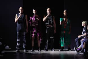 Zwischen Samurais und Virtual Reality: Die Highlights der Berlin Fashion Week
