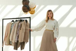 Omoda implementeert kleding in fysieke winkels, opent shop-in-shops bij Berden Mode 