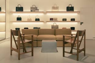 Le nouveau flagship Sandro opte pour les codes retail du luxe