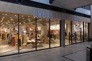 Urban Outfitters: Quartalsgewinn schrumpft um 58 Prozent