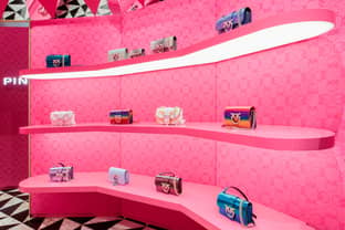 Pinko inaugura un negozio in Galleria, a Milano