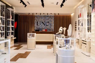 La española UNOde50 abre dos tiendas en Uruguay