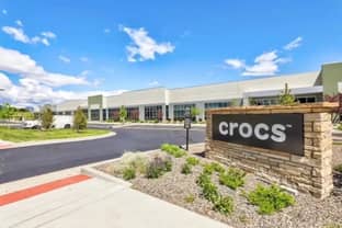 Crocs posts strong revenue growth, forecasts upbeat 2023