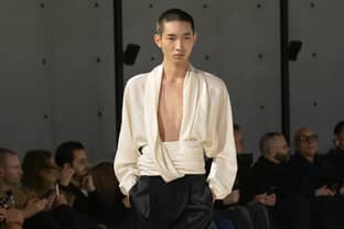 Semana de la Moda de París: la elegancia andrógina del hombre Saint Laurent