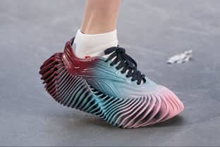 Modemerk Botter debuteert futuristische sneaker in samenwerking met Reebok en HP