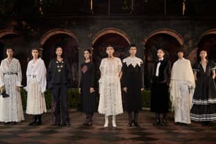 À Mexico, Dior présente une collection réalisée avec des artisans locaux   