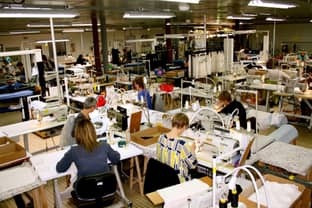 Au salon du "made in France", comment les producteurs textiles réduisent leurs prix