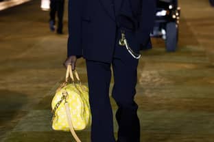 La borsa a mano da un milione di dollari di Louis Vuitton va oltre il lusso aspirazionale