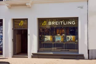 Horloge-huwelijk: Breitling neemt Universal Genève over 