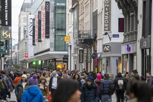 Kledingwinkels verdwijnen uit de winkelstraat, daling stagneert in 2024