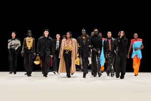 Balmain en la Semana de la Moda masculina de París: alegría, "blackitude" y Naomi Campbell
