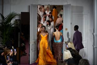 Réalistes et rêveurs se sont affrontés lors de la Semaine de la Haute Couture à Paris