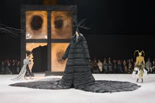 Thom Browne "sombre et romantique" pour clôturer la Fashion week de New York 
