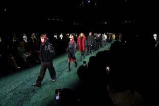 Burberry revisita sus clásicos en la Semana de la Moda de Londres
