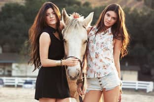 Topshop “in talks” regarding Kendall and Kylie Jenner line