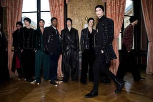 Balmain showt collectie tijdens Paris Men's Fashion Week
