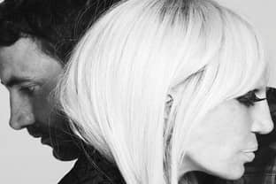 Donatella Versace imagen en la nueva campaña de Givenchy