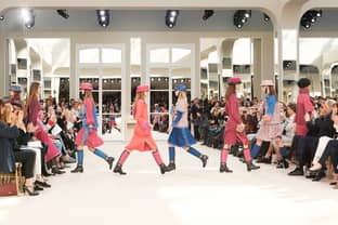 Diez detalles y tendencias de las pasarelas de la moda femenina en París
