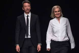 Valentino’s Maria Chiuri mogelijk nieuwe creatief directeur Dior